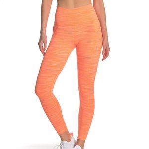 NWOT Free People Movement Roll Out Leggings